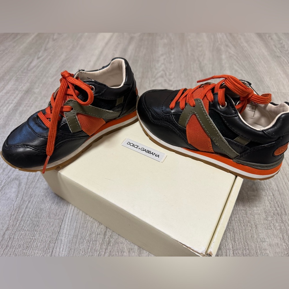 Dolce & Gabbana Kids Sneakers EU 26 Black Orange Leather Bambino Toddler w/ Box
